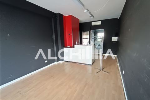 Rif. KS-AF029 affittasi negozio con deposito Dogana