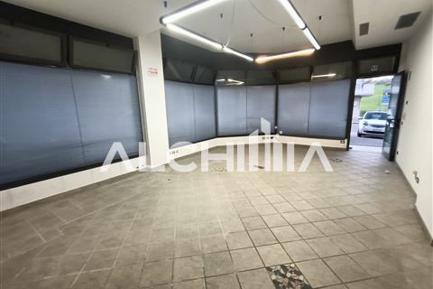 Rif. KS-AF112 Affittasi negozio di 40 mq zona Galazzano