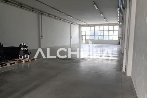 Rif. KS-AF158 Affittasi laboratorio mq 380 circa con uffici e 2 abitabilità Galazzano