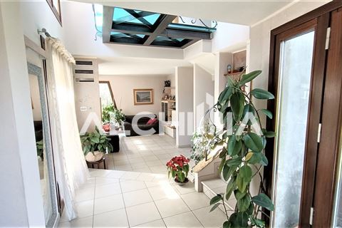 Rif. KS-V146 Villa unifamiliare con terreno Faetano