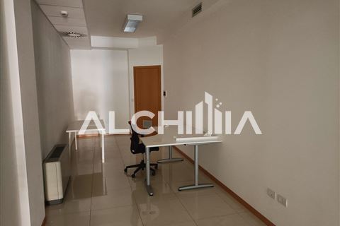 Rif. KS-AF224 Affittasi ufficio di mq. 30 (SUB 15-C5) zona Dogana